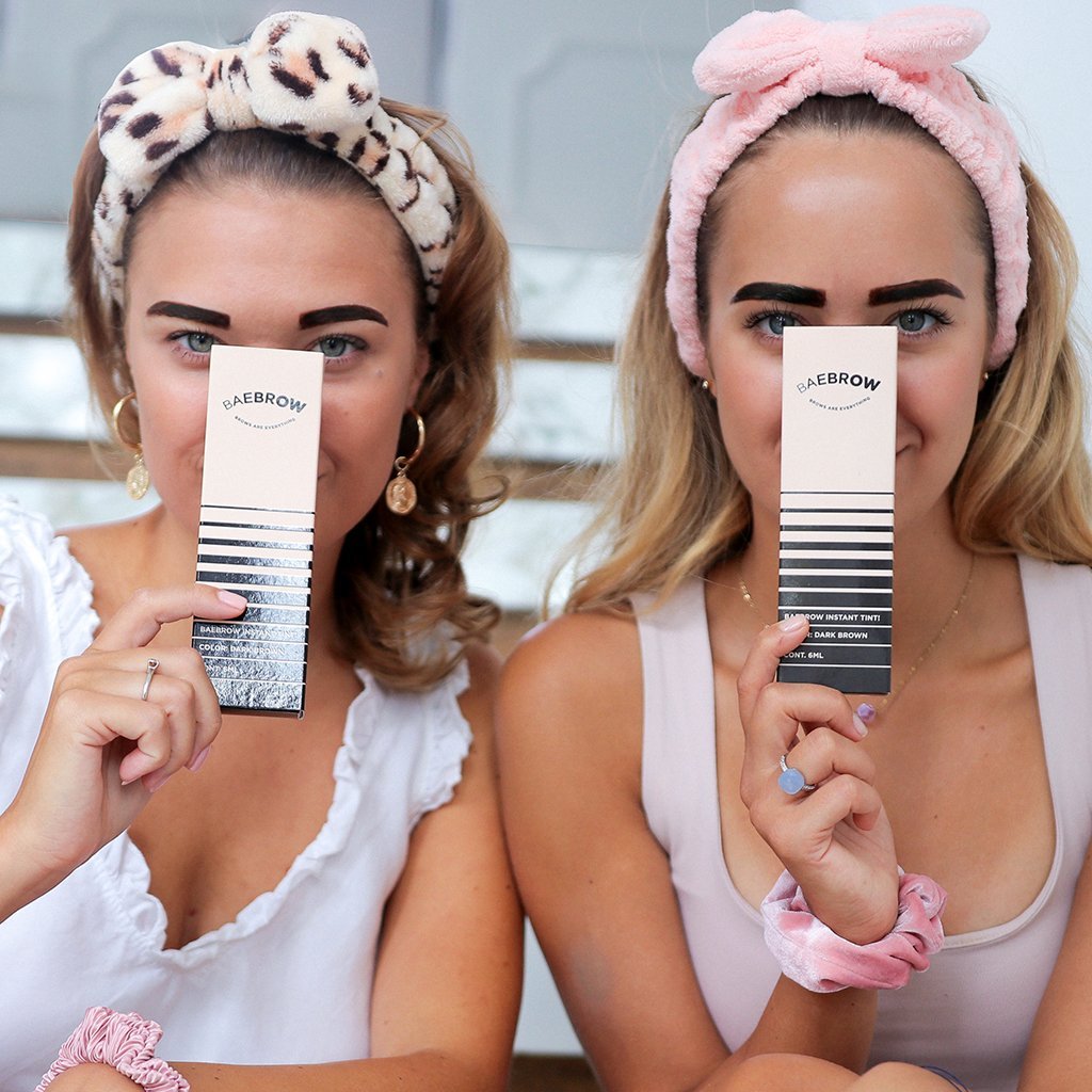 BROW TINTING | BAEBROW