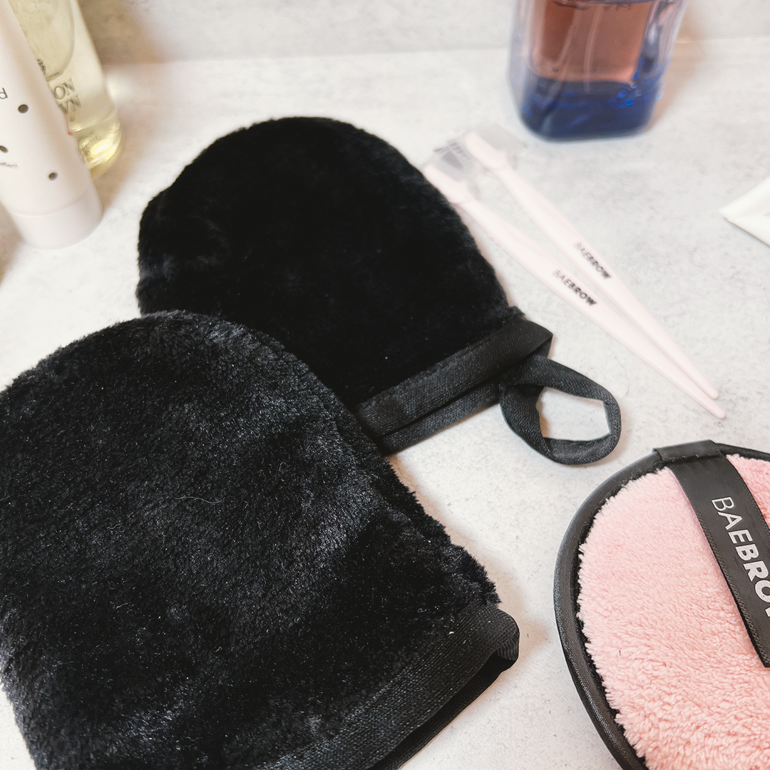Reusable Makeup Removal Glove