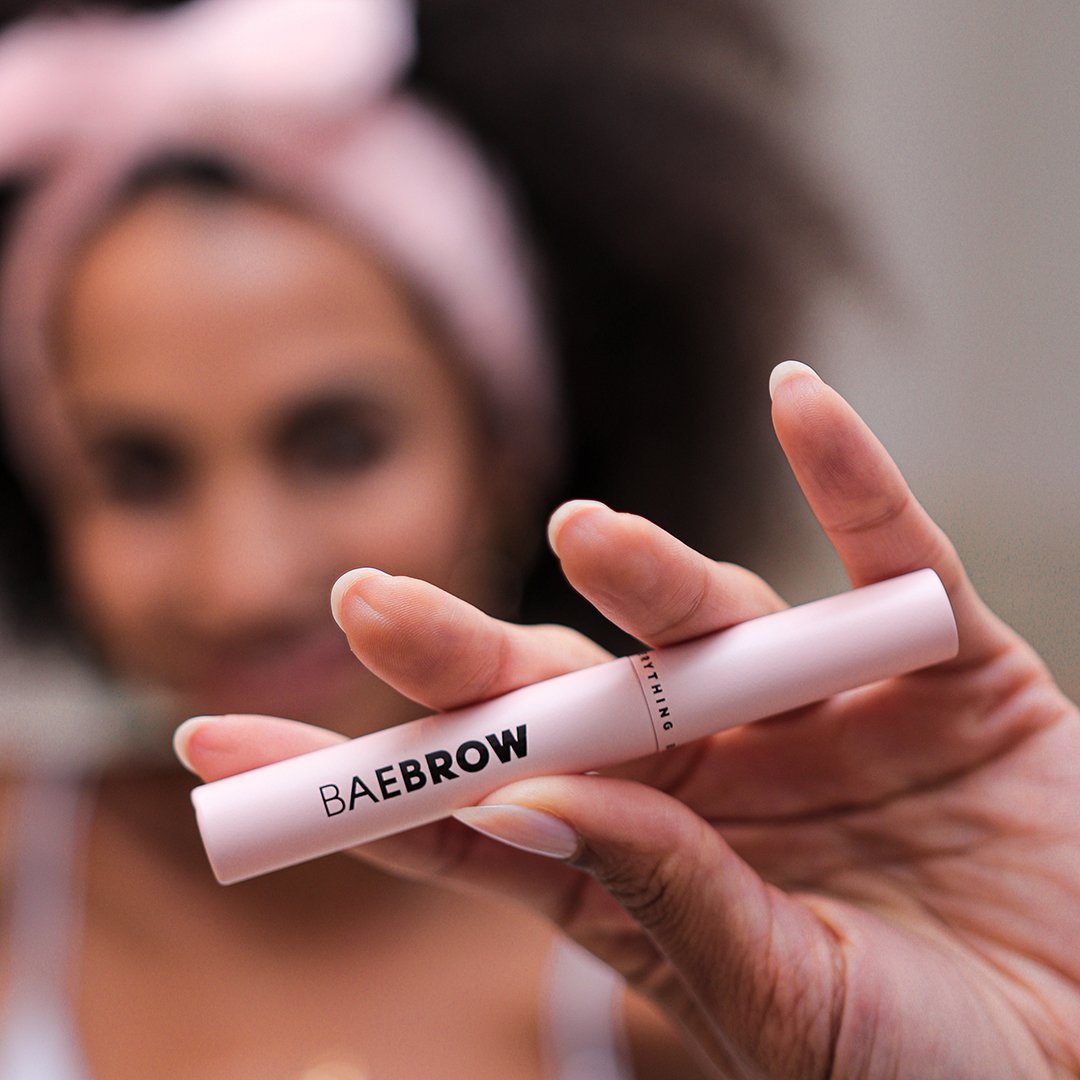 Eyebrow Conditioner for promoting strength growth and conditioning of brows
