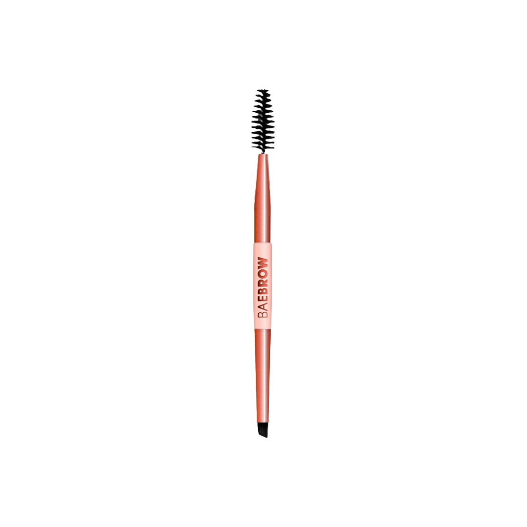 BE IN TOTAL CONTROL with this must-have eyebrow styling tool! It’s ideal for applying pomade, shadow and even tint with pro precision.