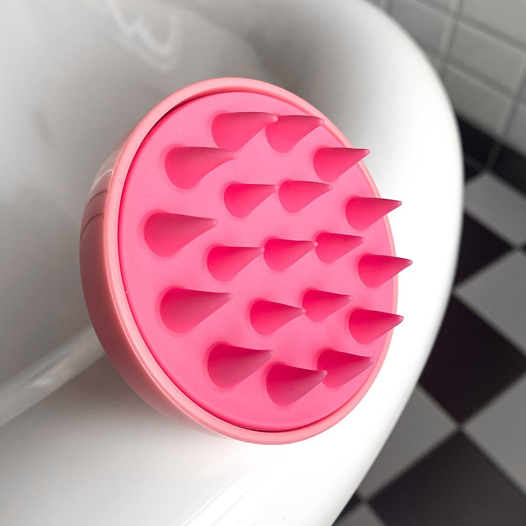 Scalp Massager Scrubber Brush for stimulating, exfoliating the scalp and increasing circulation for better hair growth, comfortable grip handle, suitable for all hair types in pink color
